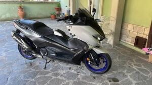 Yamaha T-Max 530 DX (2017 - 19) 