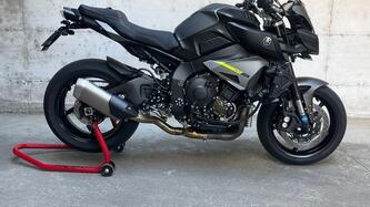 Yamaha MT-10 (2017 - 20) usata
