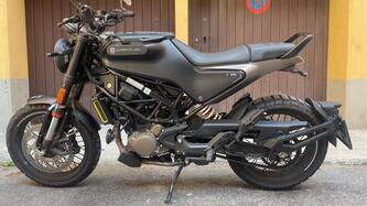 Husqvarna Svartpilen 125 (2021 - 23) usata