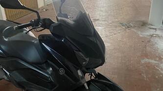 Yamaha X-Max 250 (2014 - 16) usata