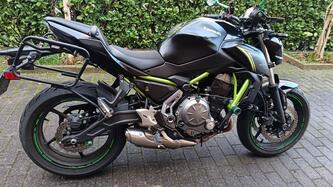 Kawasaki Z 650 (2017 - 19) usata