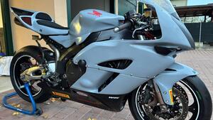 Honda CBR 1000 RR Fireblade (2004 - 05) 