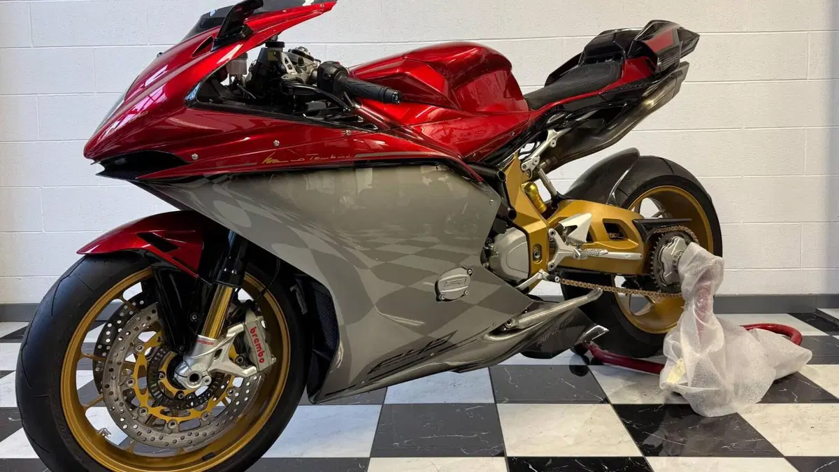 MV Agusta F43 Tributo (2023)  (2)