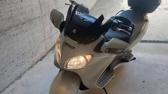 Suzuki Burgman AN 650 Executive ABS (2006 - 12) usata
