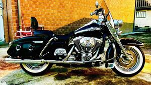 Harley-Davidson 1450 Road King Classic (2003 - 05) - FLHRCI 