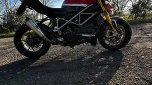 Ducati Streetfighter S (2009 - 14)  (4)