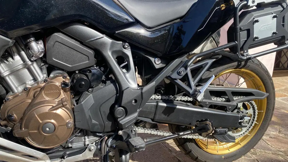 Honda Africa Twin CRF 1100L Adventure Sports DCT (2020 - 21)  (5)