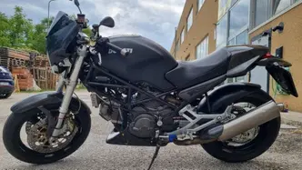 Ducati Monster 900 Dark I.E. (1999 - 02) usata