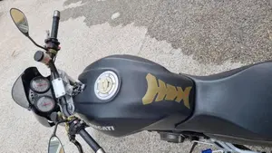 Ducati Monster 900 Dark I.E. (1999 - 02)  (20)