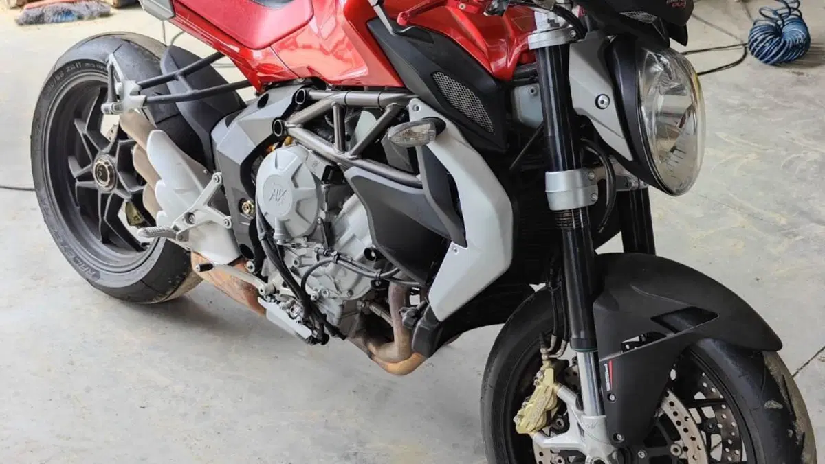 MV Agusta Brutale 800 EAS ABS (2012 - 15)  (3)