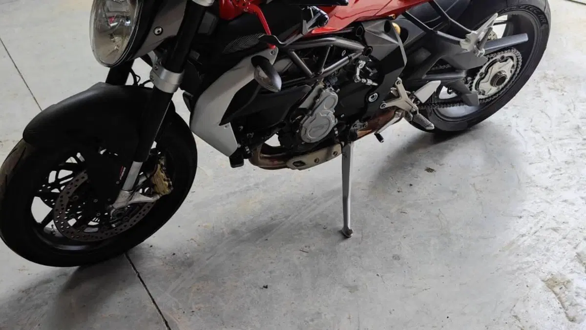 MV Agusta Brutale 800 EAS ABS (2012 - 15)  (4)