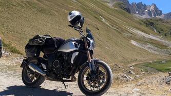 CFMOTO 700CL-X Heritage (2021 - 25) usata