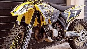 Suzuki RM 125 (2002 - 03) 