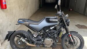 Husqvarna Svartpilen 401 (2021 - 23) 