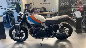 Triumph Speed Twin 900 (2025 - 26)  (3)