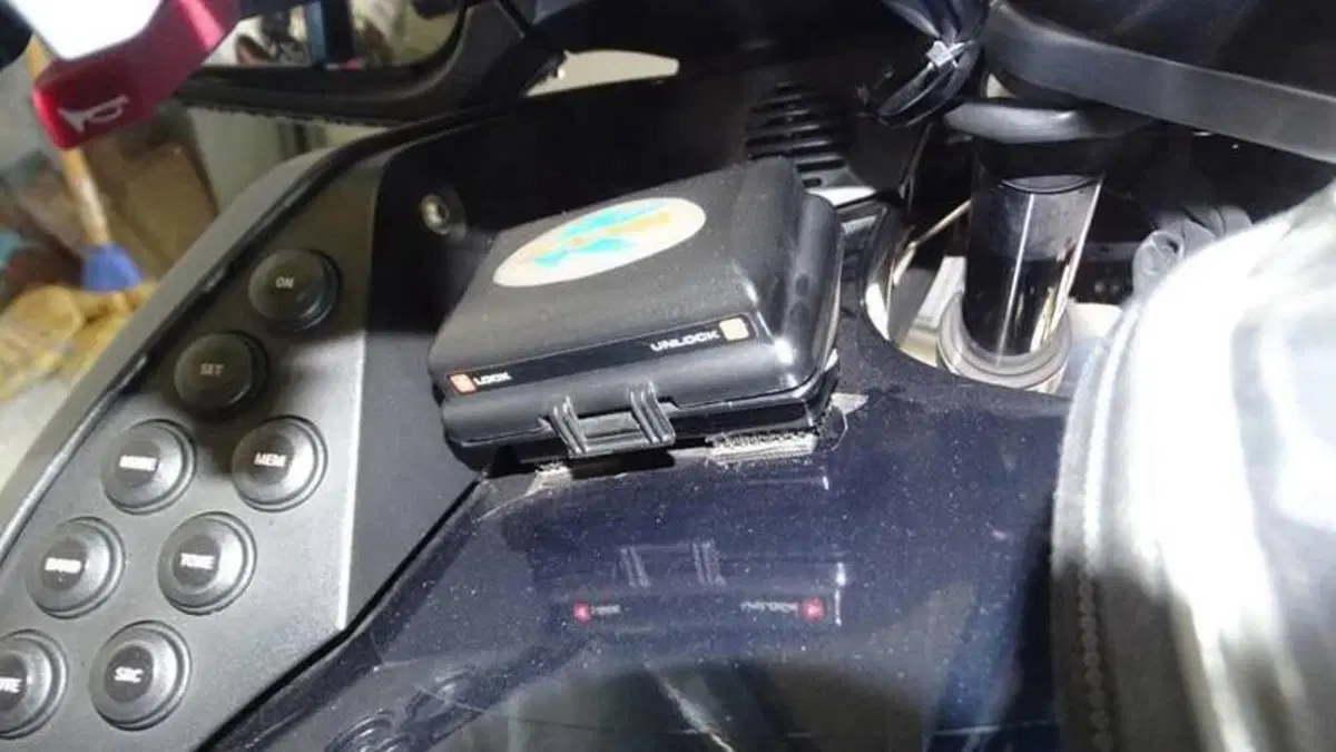 Bmw R 1200 RT (2010 - 13)  (8)