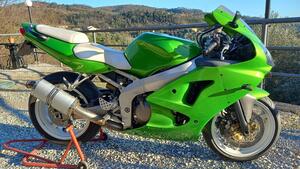 Kawasaki Ninja 600 ZX-6R (2000 - 02) 