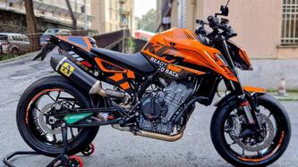 KTM 890 Duke (2021 - 23) usata