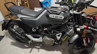 Husqvarna Svartpilen 401 (2020) usata
