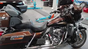 Harley-Davidson 1690 Electra Glide Ultra Limited (2010 - 13) - FLHTK  (19)