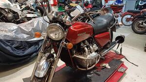 Honda  