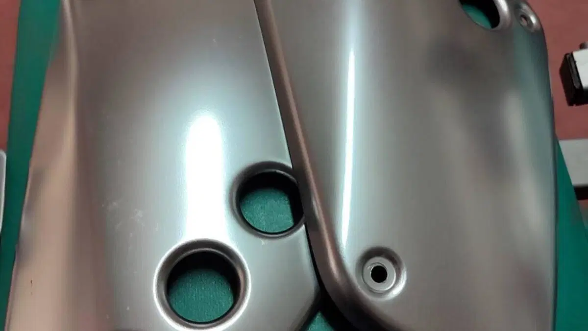 Yamaha XSR 700 ABS (2016 - 20)  (2)