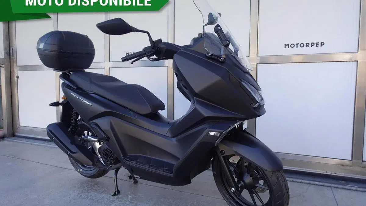 Kymco Skytown 125i (2024 - 26) 
