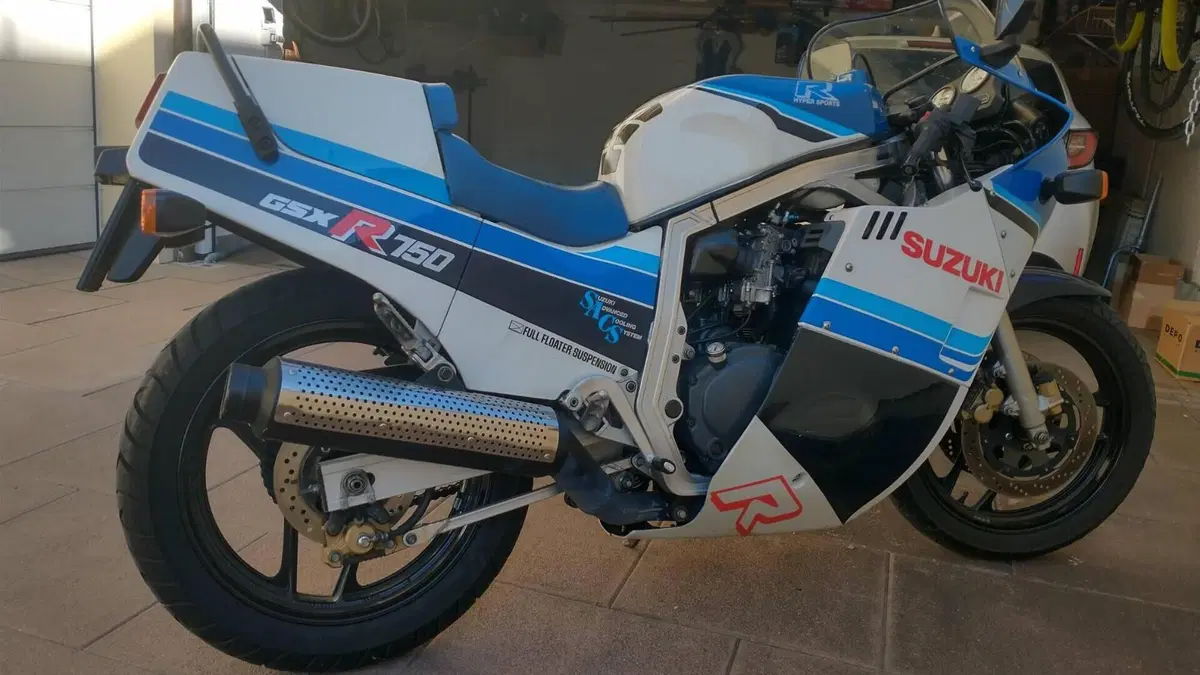 Suzuki   (2)