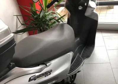 Suzuki UC 150 Epicuro R (2000 - 03) - Annuncio 9638574