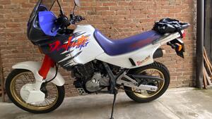 Honda NX 650 Dominator (1991 - 95) 