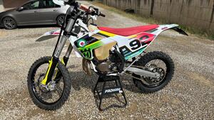 Husqvarna TE 300i (2019) 