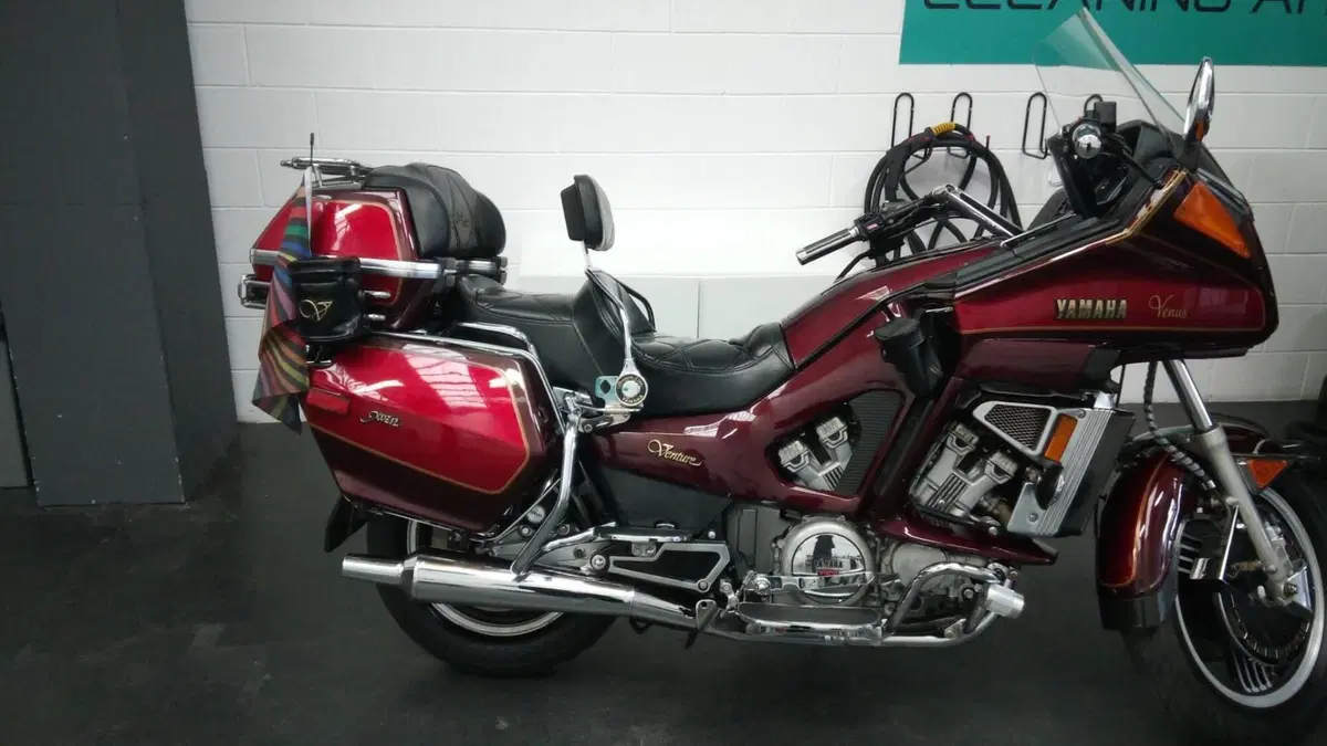 Yamaha   (11)