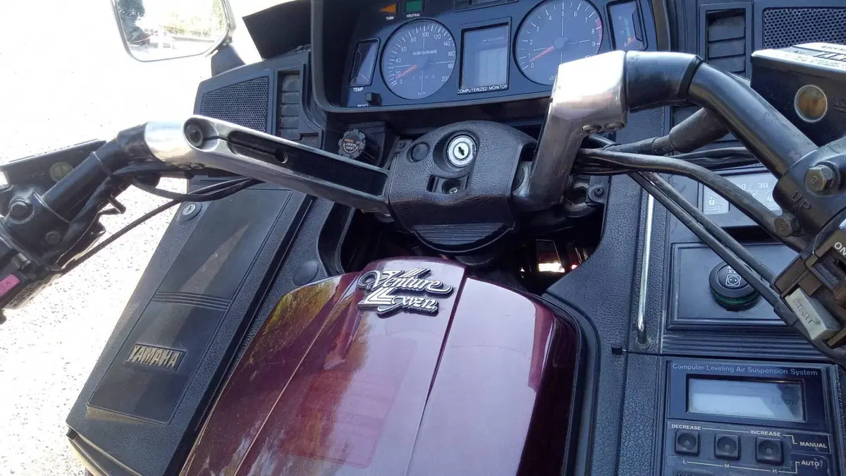 Yamaha   (7)