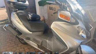 Suzuki Burgman AN 650 (2002 - 03) usata