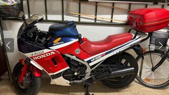 Honda VF 500 F2 (1985 - 87) usata
