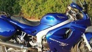 Triumph Sprint 955 ST 
