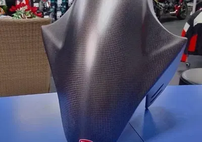 PARAFANGO ANTERIORE CARBONIO 1199 PANIGALE Ducati - Annuncio 9640394