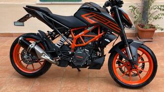KTM 125 Duke (2021 - 23) usata