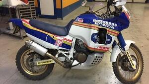 Honda Africa Twin NXR 750 (1990 - 91) 