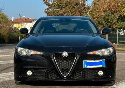 Alfa Romeo Giulia 2.2 Turbodiesel 136 CV AT8 Business  usata