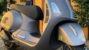 Vespa GTS 300 Super Tech (2023 - 24) 