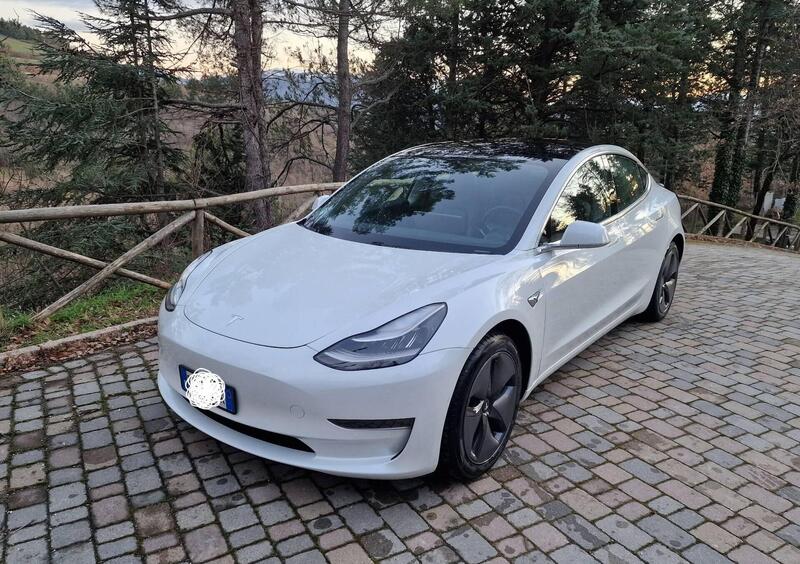 Tesla Model 3 Model 3 Long Range Dual Motor AWD 