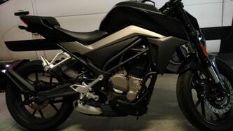 CFMOTO 300NK (2021 - 25) usata