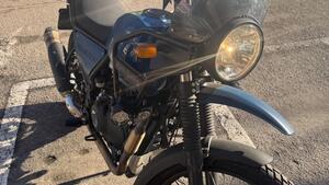 Royal Enfield Himalayan 411 (2021 - 24) 