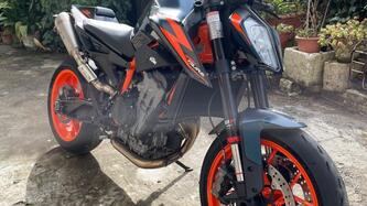 KTM 890 Duke R (2022 - 23) usata