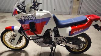 Honda XRV 750 epoca