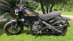 Ducati Scrambler 800 Full Throttle (2015 - 16) 