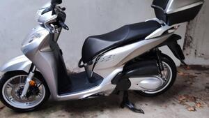 Honda SH 300 i ABS (2016 - 20) 