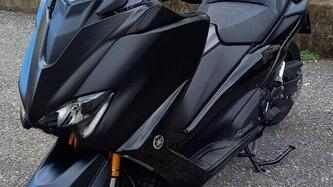 Yamaha T-Max 560 Tech Max (2020) usata
