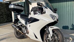 Honda VFR 800 F (2014 - 16) 